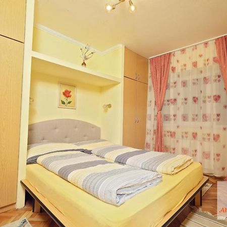 Apartmán Garsoniera Ania Băile Felix Exteriér fotografie