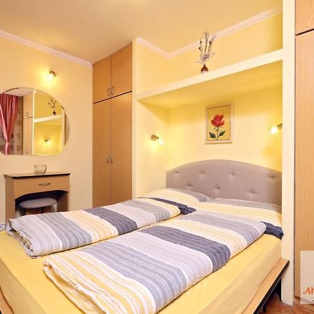 Apartmán Garsoniera Ania Băile Felix Exteriér fotografie